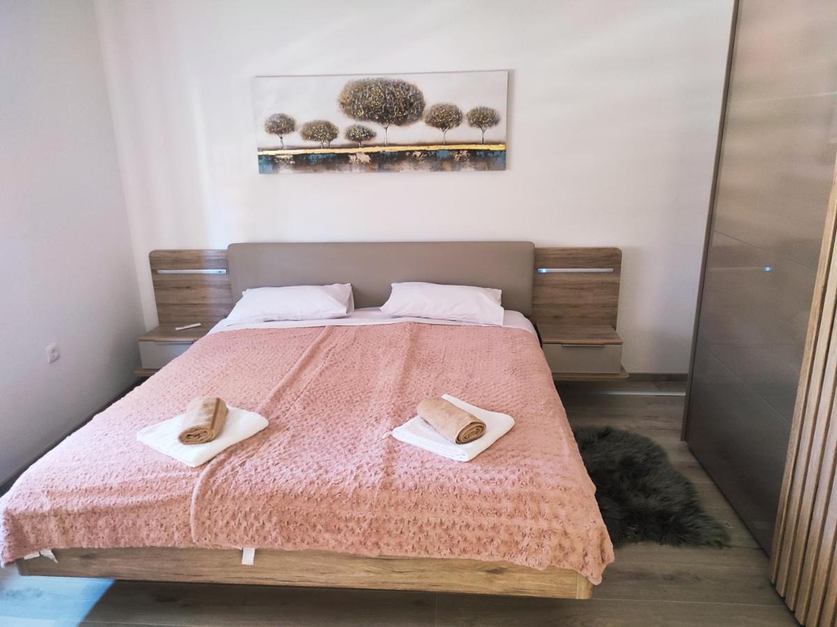 Apartman Levi Pula Bagian luar foto
